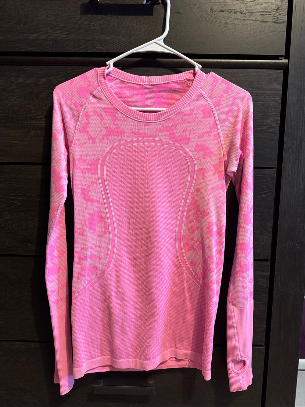 Lululemon swiftly fleur hot pink 6